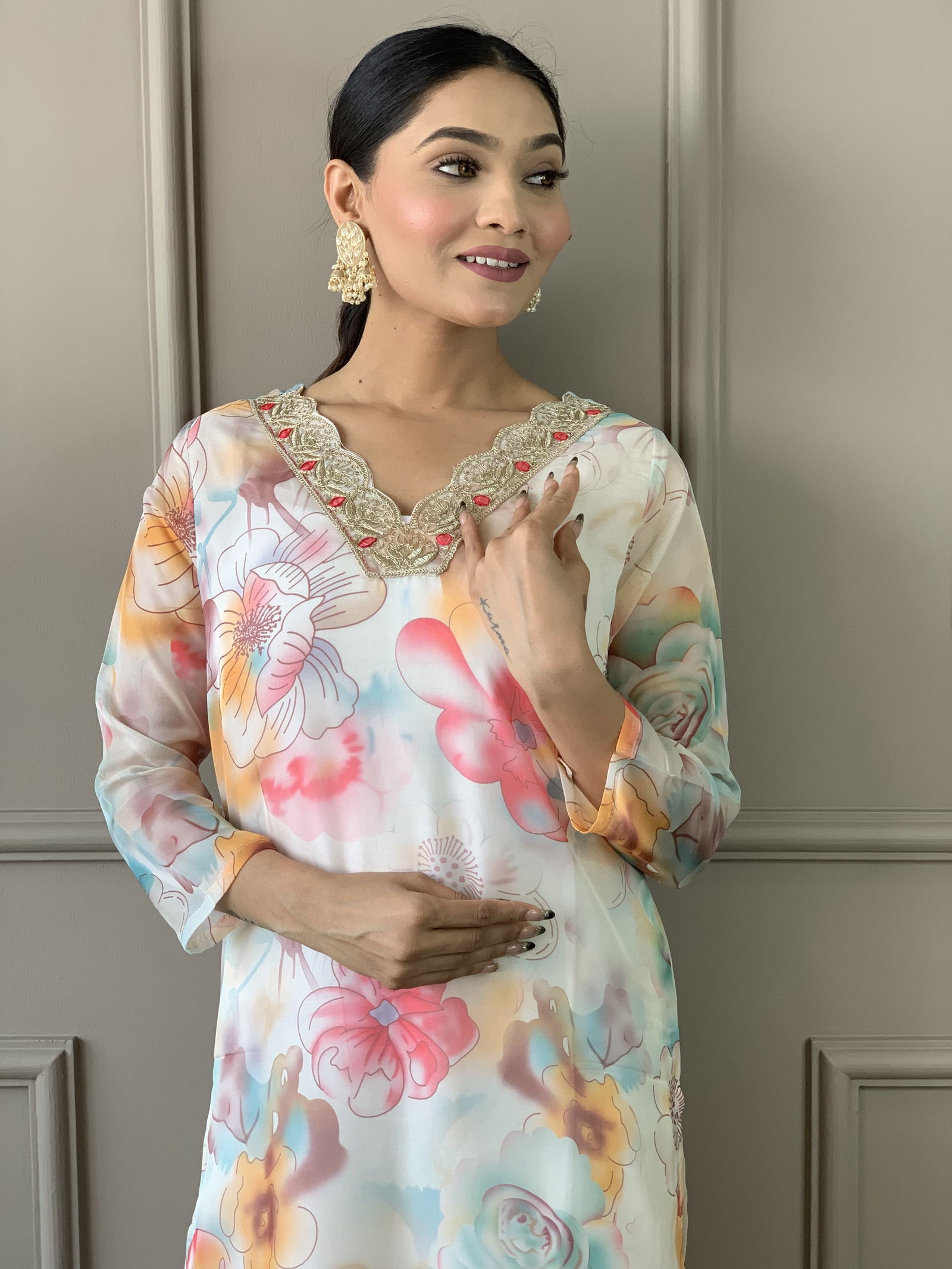 Kalaai Designer Organza Printed Kurti With Bottom Dupatta Wholesale Market In Surat

